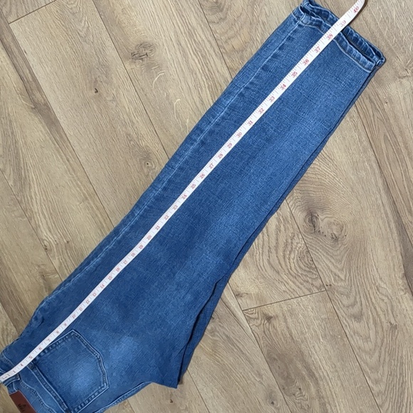 FRYE women's medium wash blue denim mid-rise skinny jeans SZ 12 - Picture 8 of 9